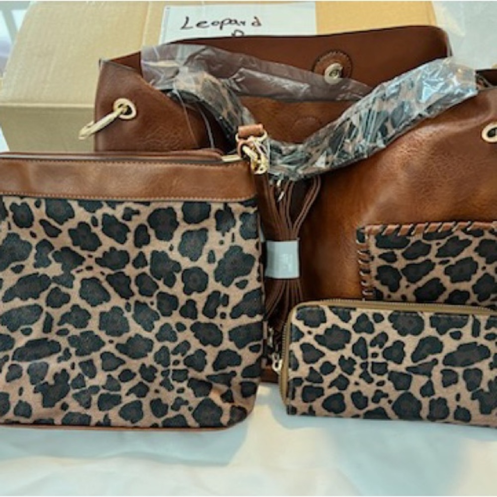 Cracker Barrel 3 in 1 Brown Leopard Bag